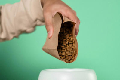 Feed Labeling